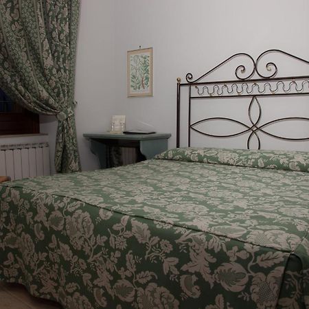 Hotel Il Tiglio (Adults Only) Castel Di Sangro Buitenkant foto