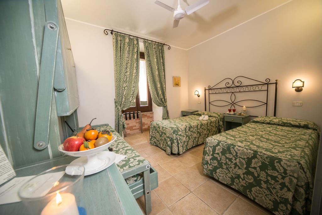 Hotel Il Tiglio (Adults Only) Castel Di Sangro Buitenkant foto